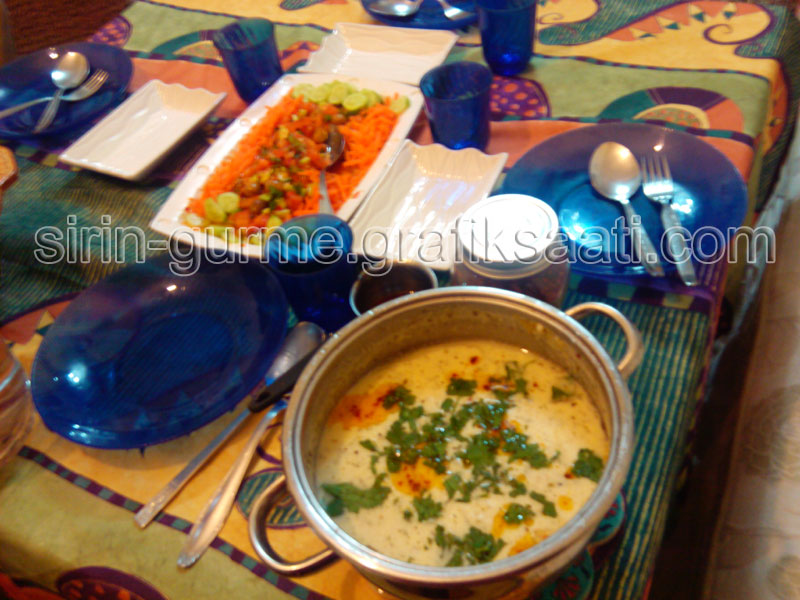 Yayla çorbası yemek tarifieri resimler tarif